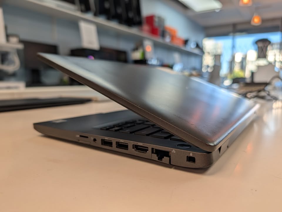 Dell Latitude 5400 i5-8th/16G RAM/256G SSD